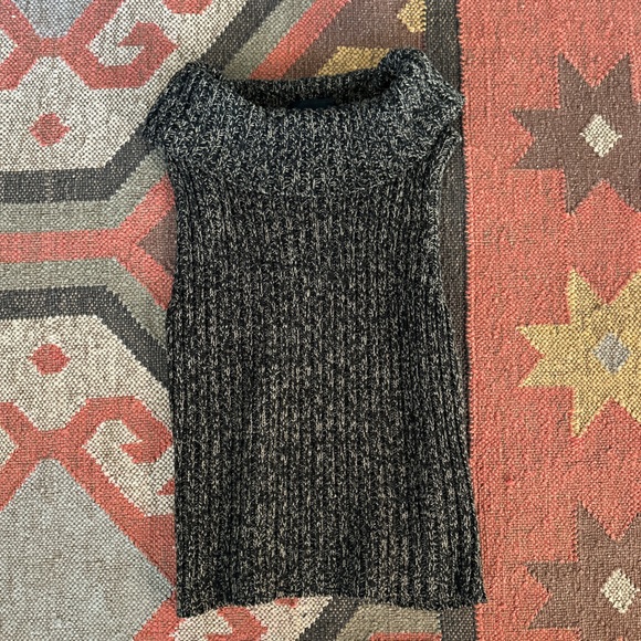 It’s Our Time Turtle Neck - Picture 1 of 4